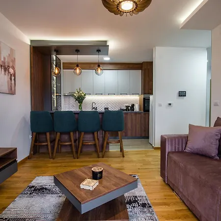 View 47 Apartment