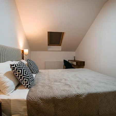 Lägenhet View 47 Arandjelovac