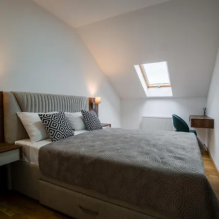 View 47 Lägenhet Arandjelovac