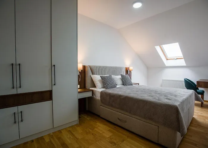 Апартаменты View 47 Аранделовац